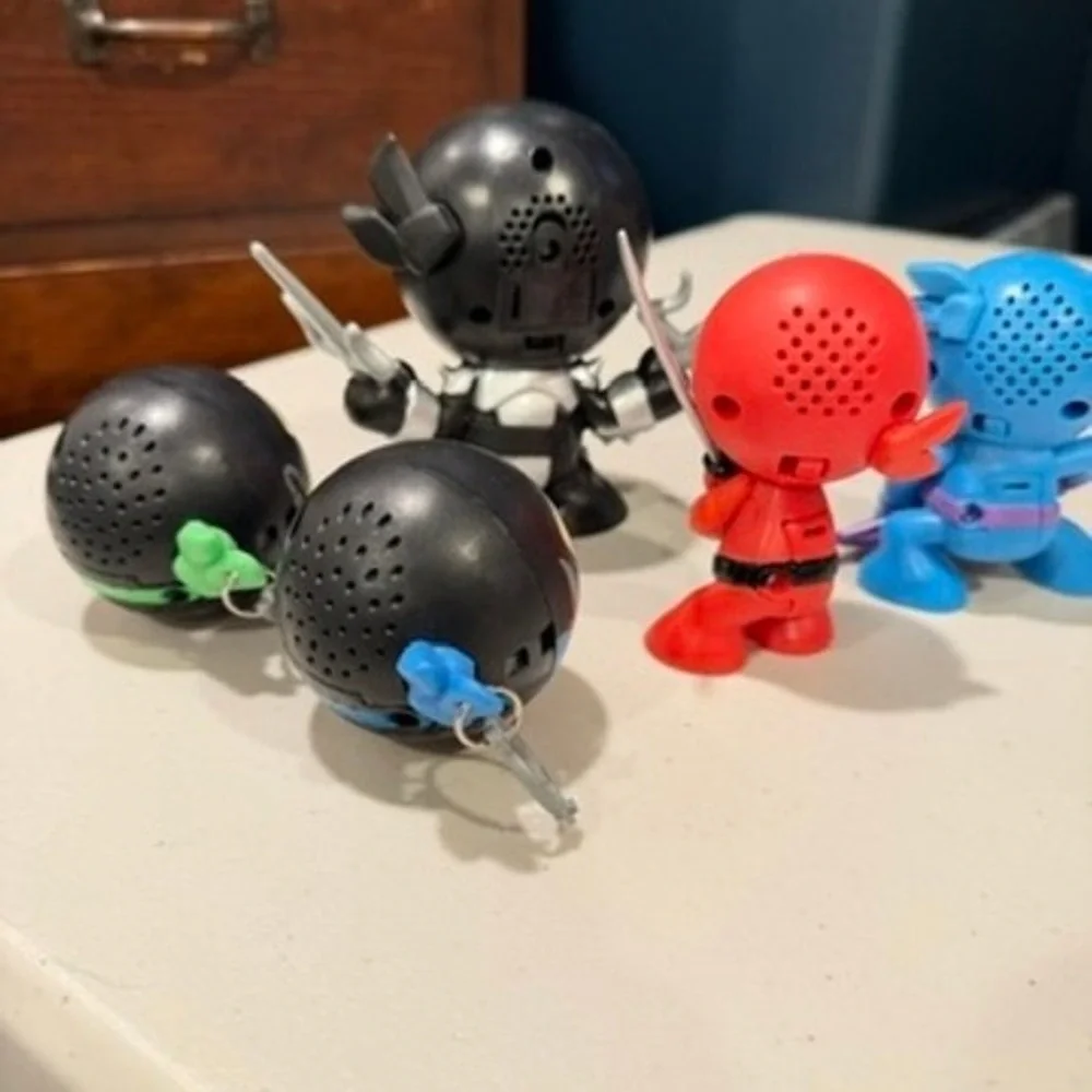 Farting‎ Ninjas Motion Sensor Figures Set of 5 Multicolor Prank Toy Martial Arts